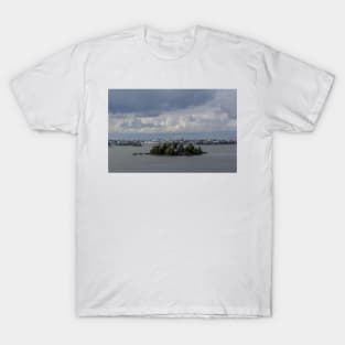 Lonna island with Helsinki cityscape in back T-Shirt